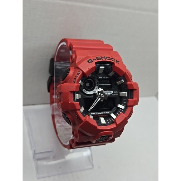 Casio G-Shock GA700-4A Red Analog Digital Mens 200M Watch New Battery Tested - Picture 3 of 11